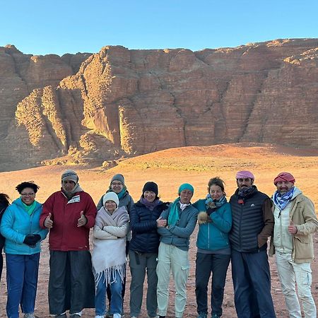 Bedouin Future Camp Hotel Wadi Rum Ngoại thất bức ảnh