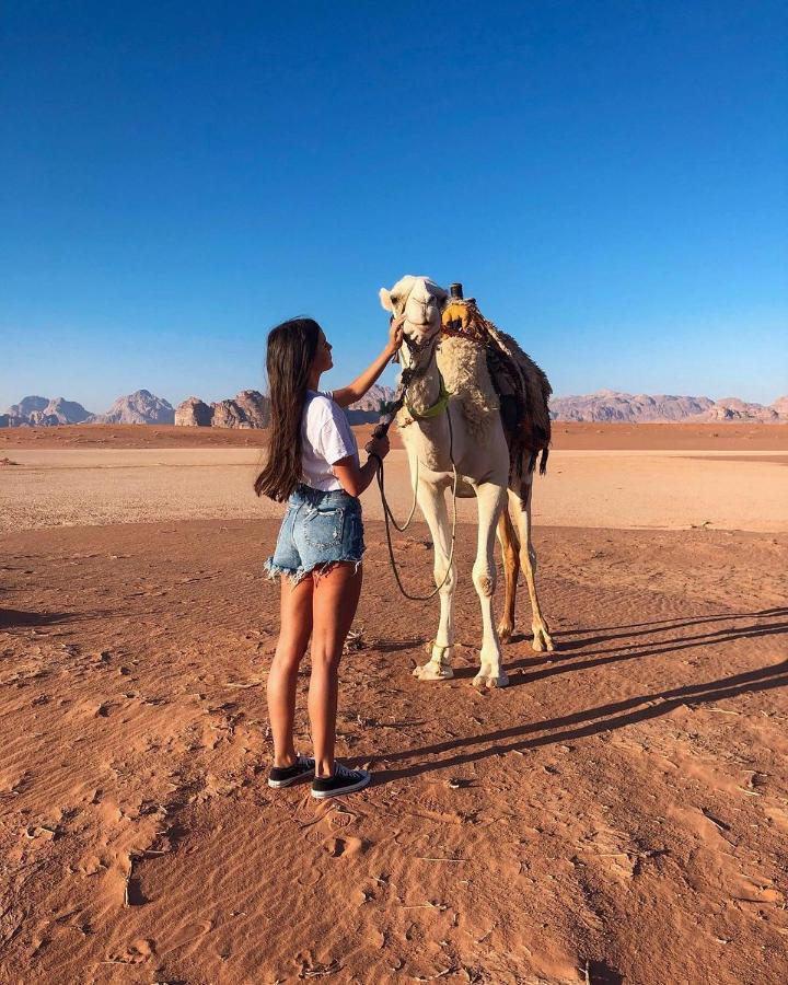 Bedouin Future Camp Hotel Wadi Rum Ngoại thất bức ảnh