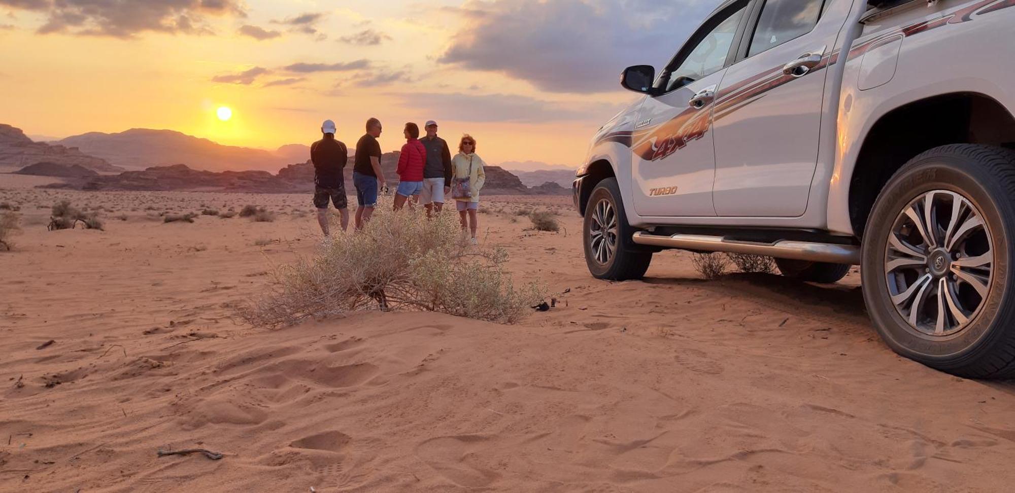 Bedouin Future Camp Hotel Wadi Rum Ngoại thất bức ảnh